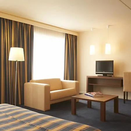 B-aparthotel Moretus 3*