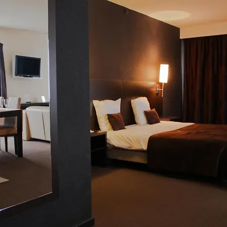Hotel B-aparthotel Moretus Antwerpia